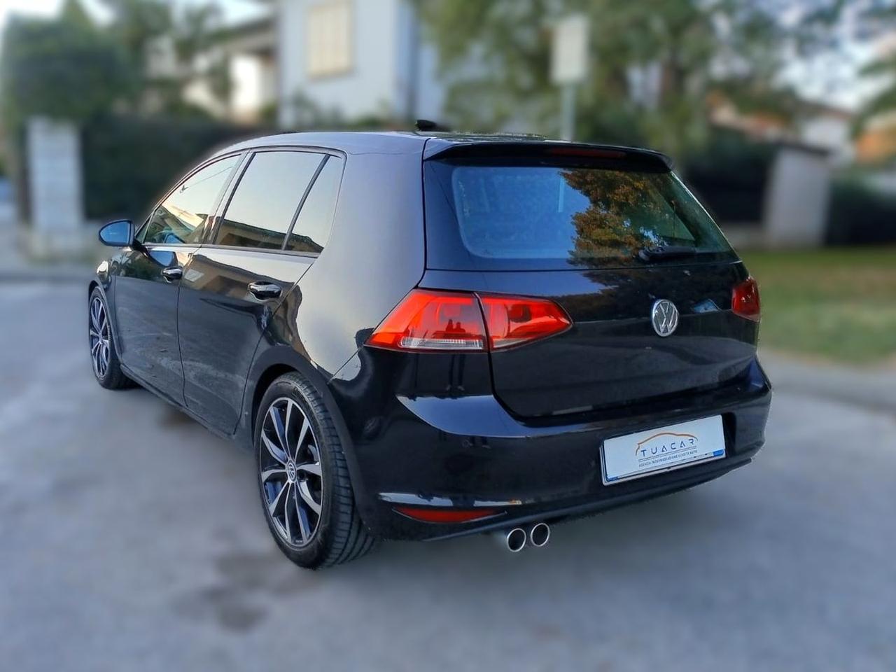Volkswagen Golf Highline 2.0 TDI BlueMotion  #7353