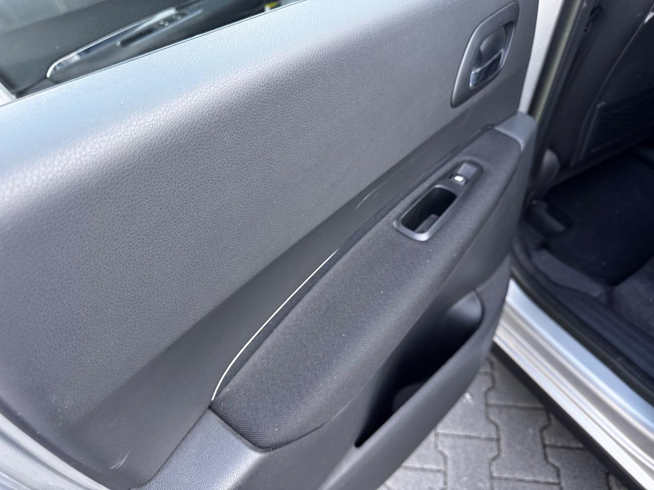 Peugeot 3008 1.6 HDi 112CV 96000km