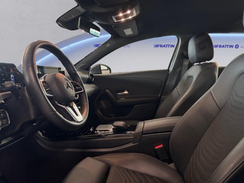 MERCEDES BENZ A 250 E HYBRID EQ BUSINE