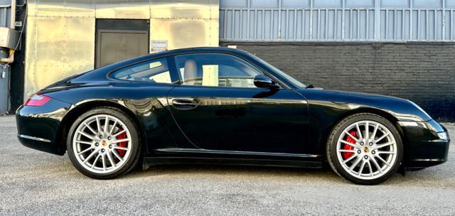 PORSCHE 997 911 Carrera 4S Coupé