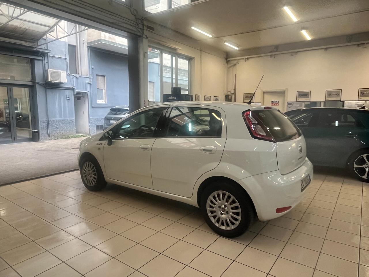 Fiat Punto 1.4 S&S 8V 5 porte Street