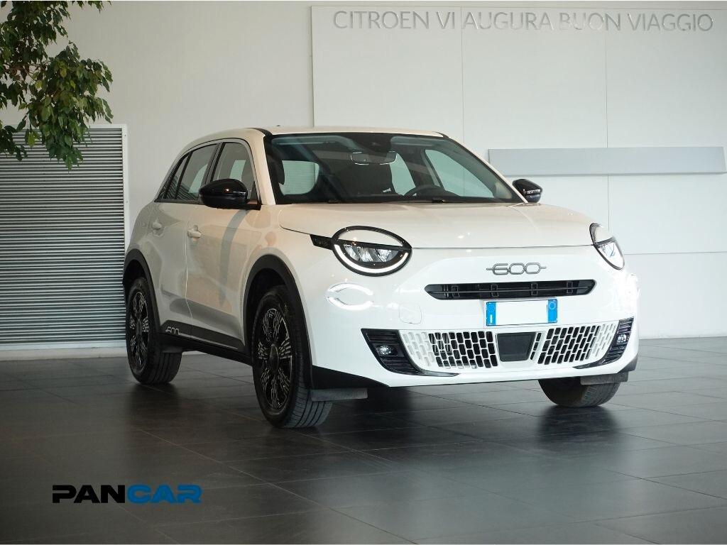 Fiat 600 ICON Hybrid 145 CV DCT MHEV