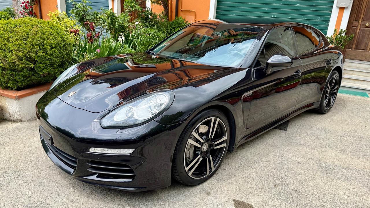 Porsche Panamera 3.0 Diesel 250cv