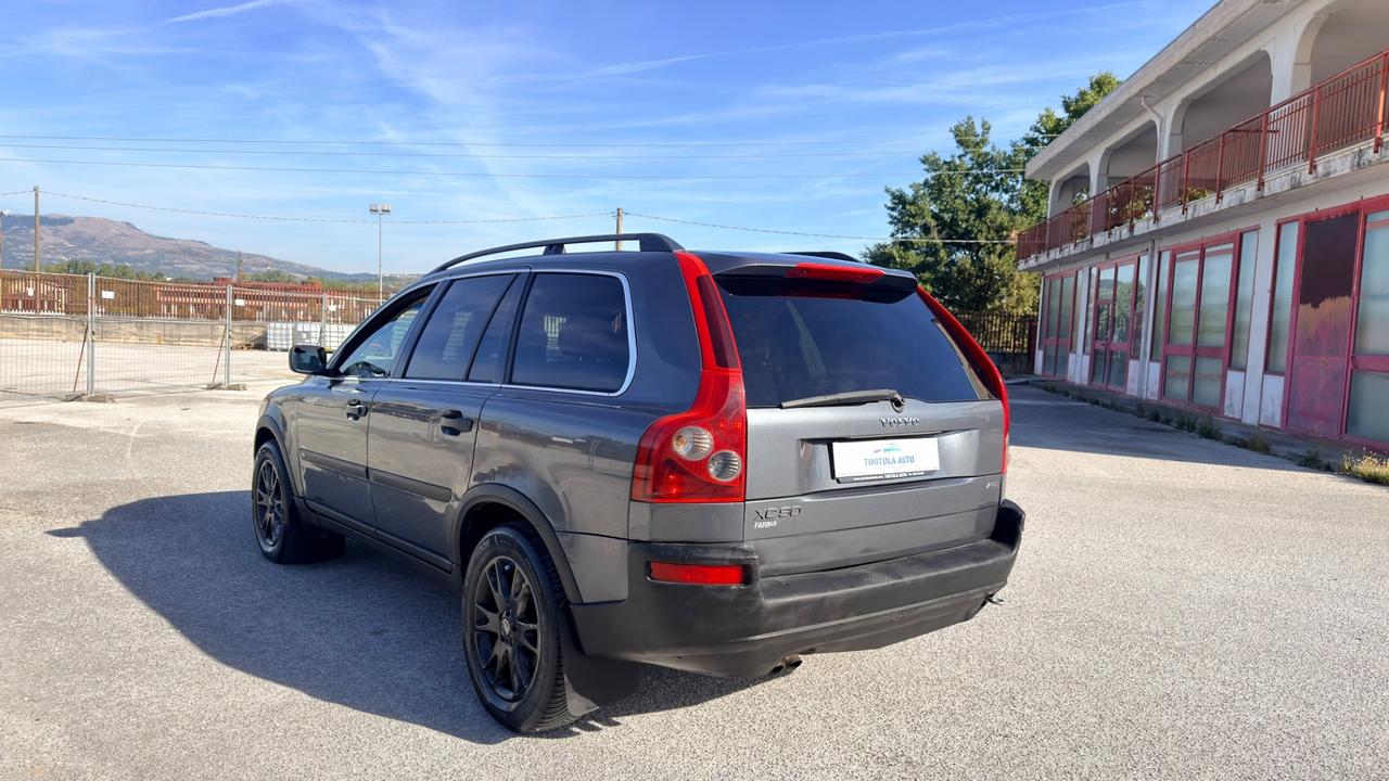 Volvo XC 90 XC90 2.4 D5 163 CV aut. AWD