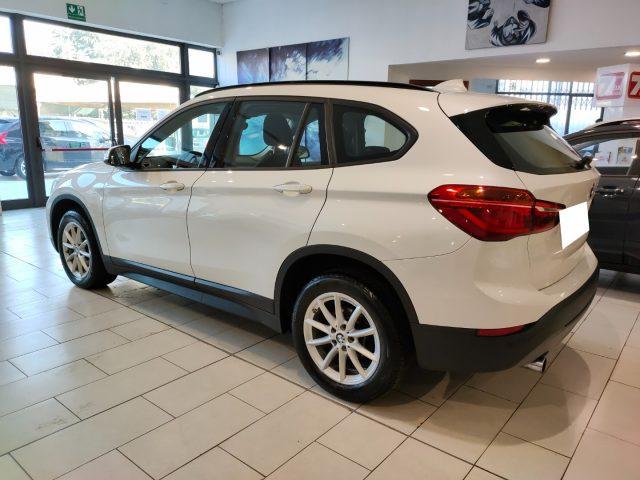 BMW X1 S Drive 16d Business Sport Navi Park Assist