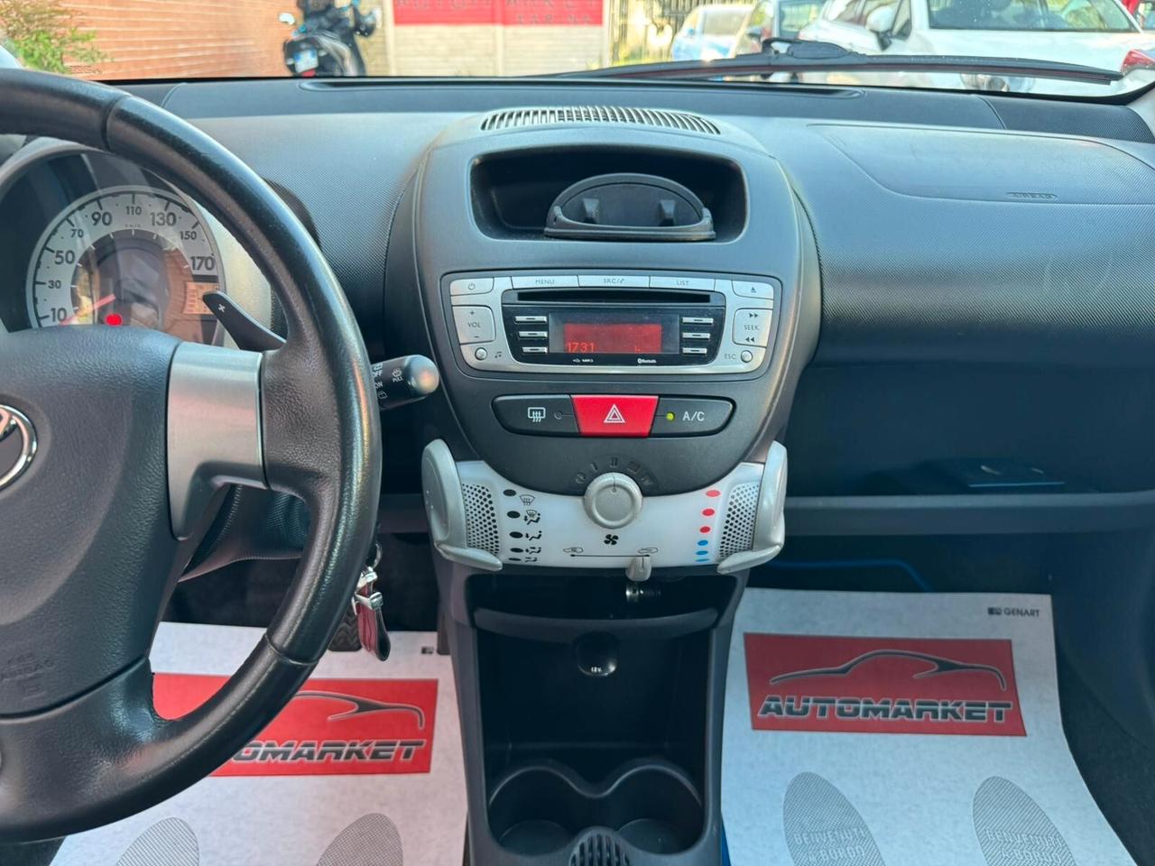 Toyota Aygo 1.0 12V VVT-i 5 porte Lounge MMT
