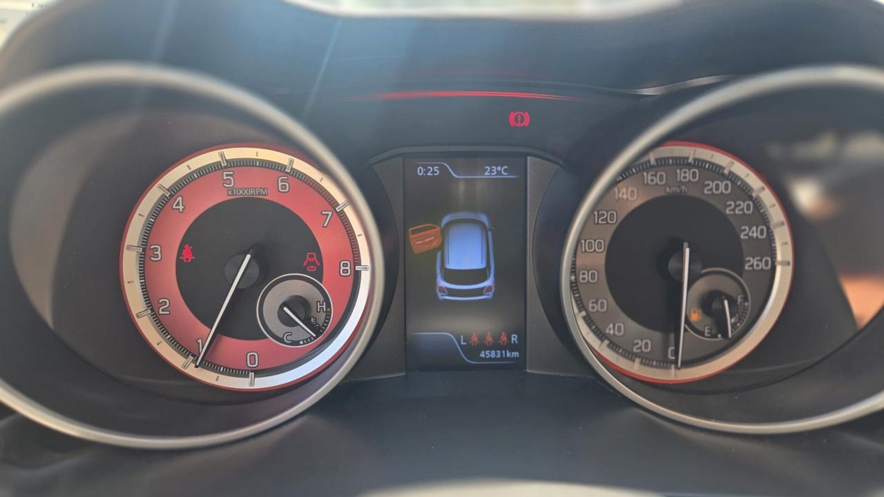 Suzuki Swift 1.4h Sport 2wd 130CV Uff Italy Led USB