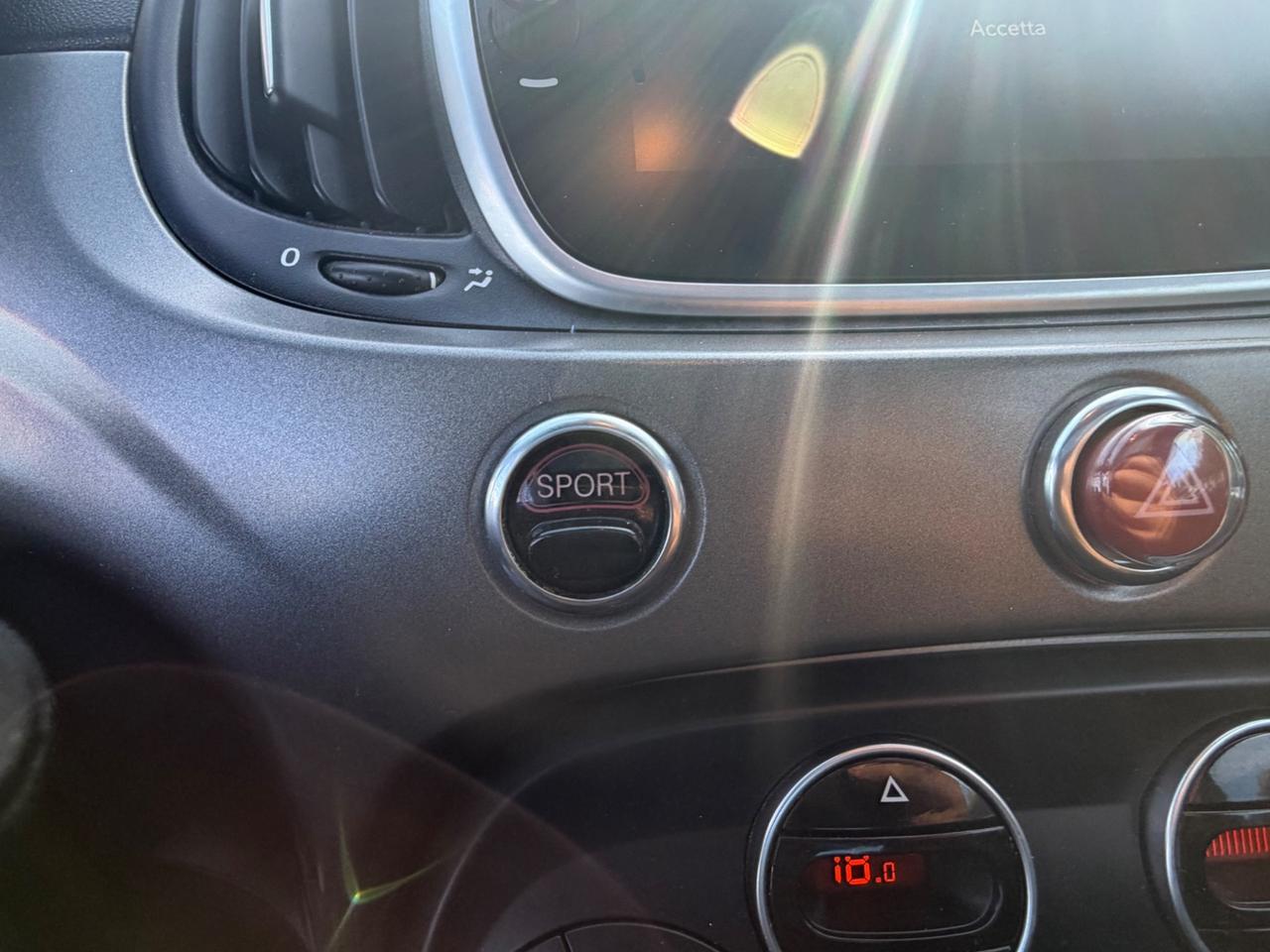 Abarth 595 C 1.4 Turbo T-Jet 180 CV Competizione