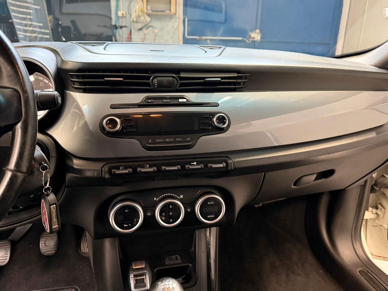 Alfa Romeo Giulietta 1.4 Turbo 120 CV GPL Distinctive