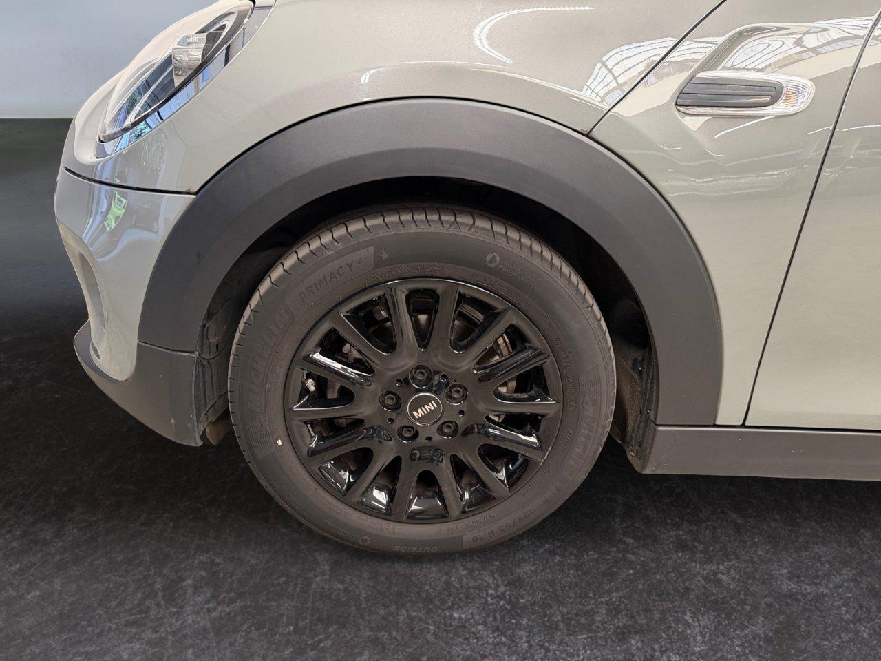 Mini 5 Porte One Baker Street 1.5 Twin Power Turbo 75cv