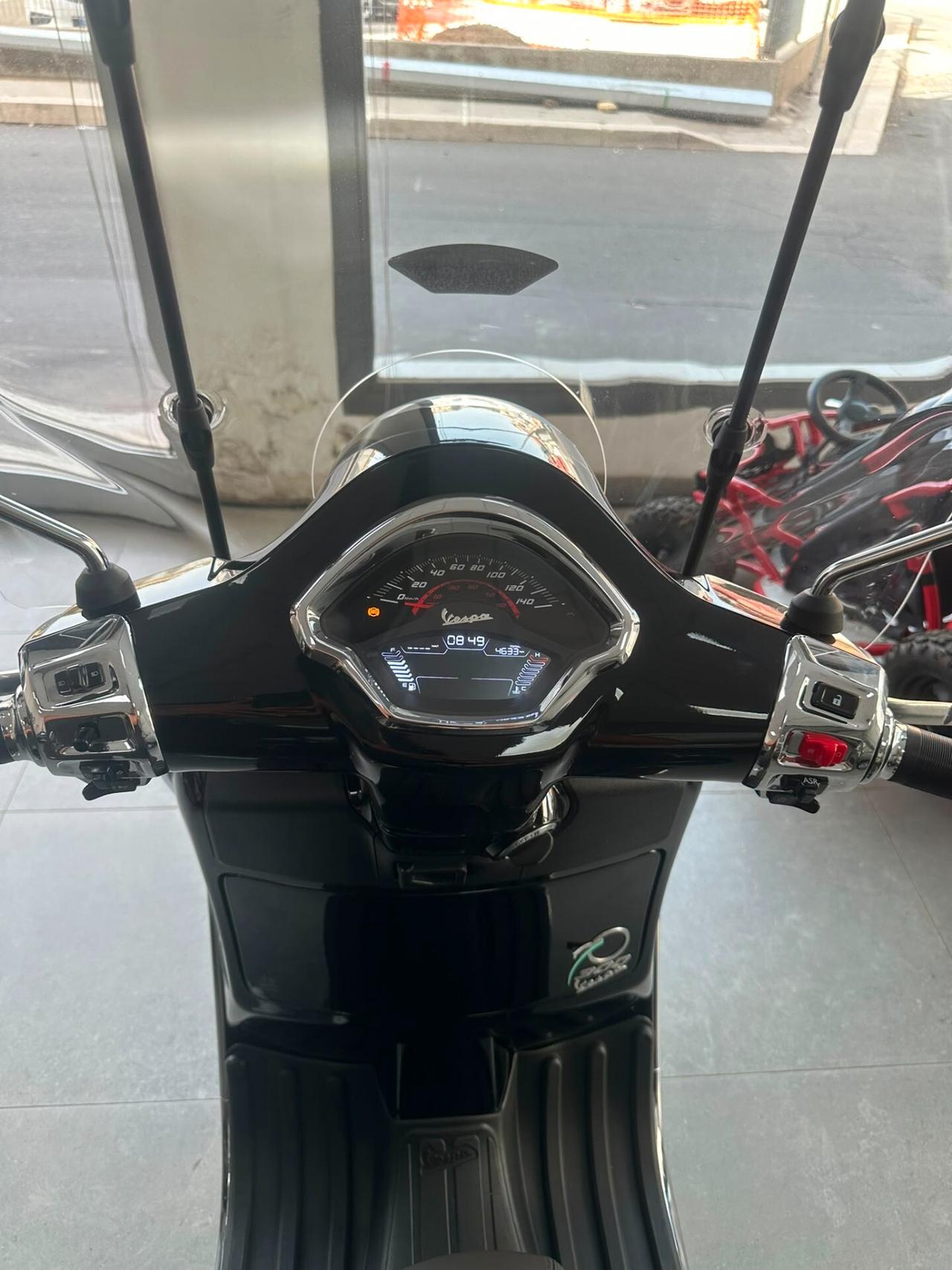 Piaggio Vespa 310 GTS hpe
