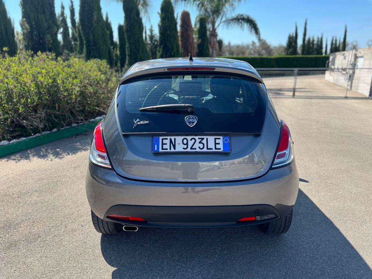 Lancia Ypsilon 1.3 MJT 95 CV 5p NEOPA Platinum