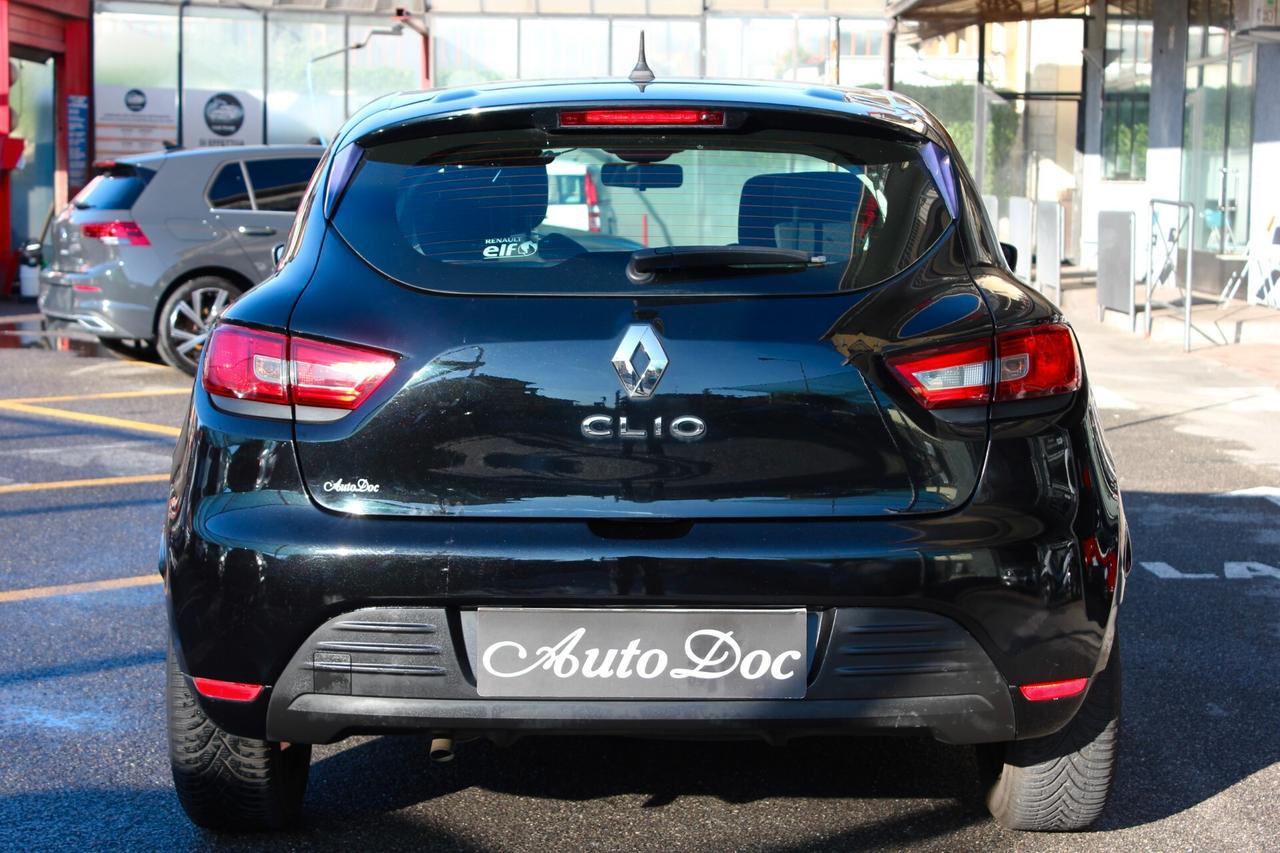 Renault Clio Life 1.2 75CV KIT DISTRIBUZIONE APPENA SOSTITUITO