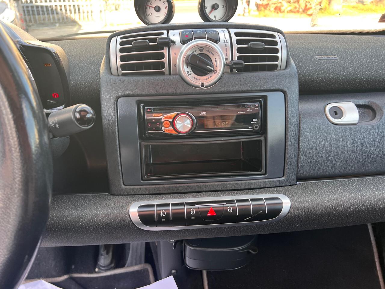 Smart ForTwo 1000 52 kW coupé passion