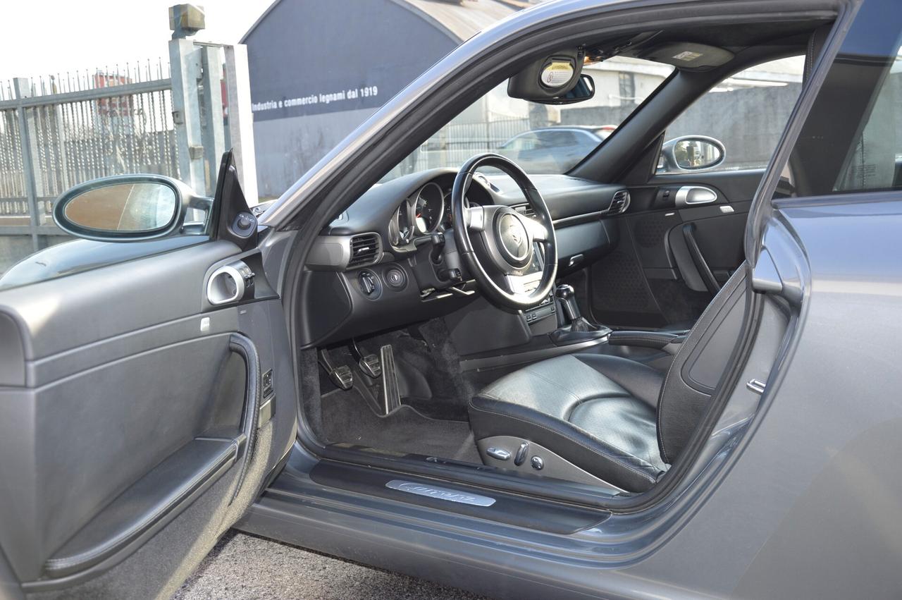 Porsche 911 997 Carrera 2 Coupé