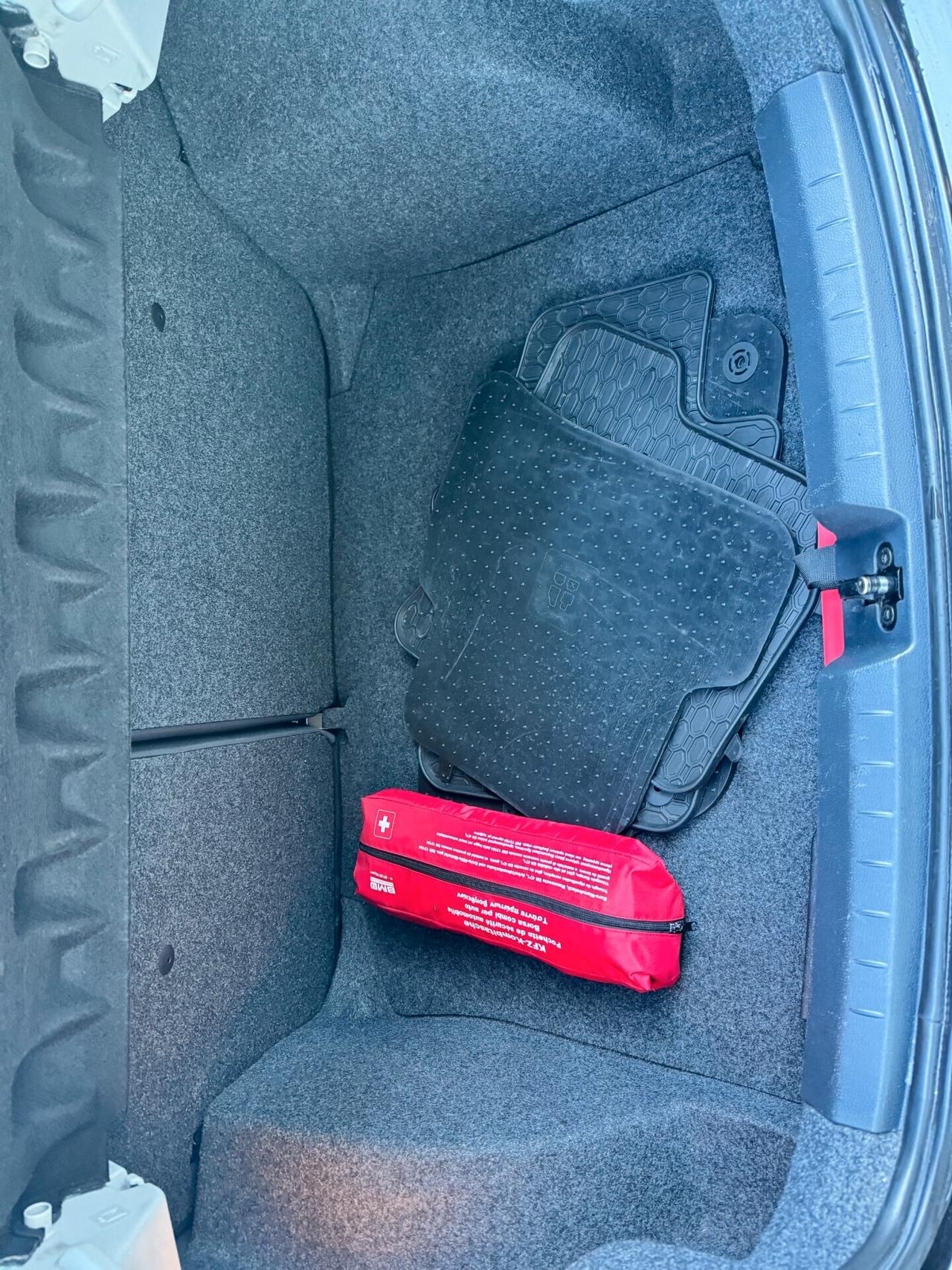 Seat Ibiza 1.2 70 CV 5p. Neopatentati