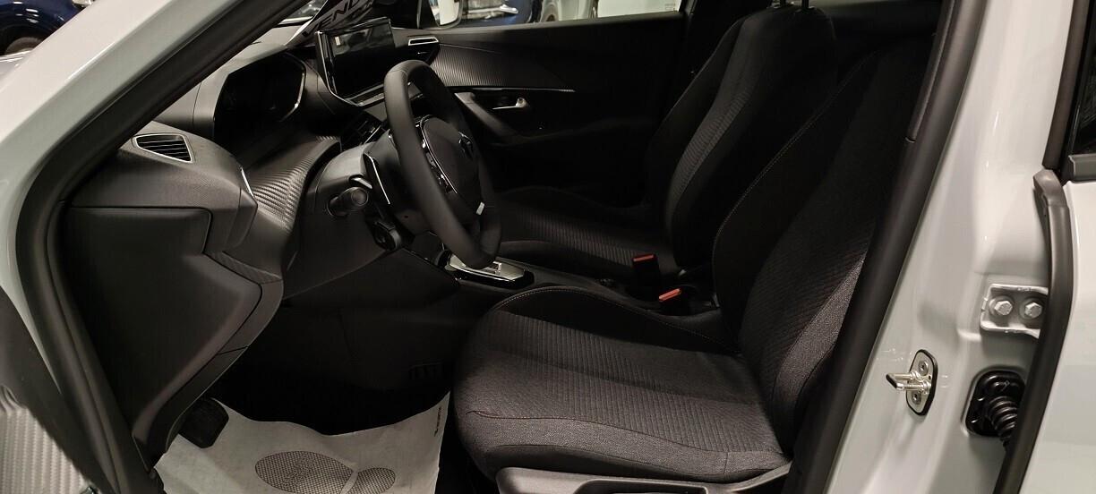 Peugeot 2008 Hybrid 145 e-DCS6 Style