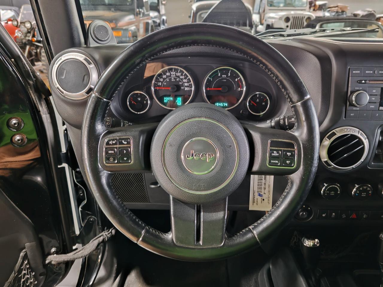 Jeep Wrangler Unlimited 2.8 CRD DPF Sahara Auto