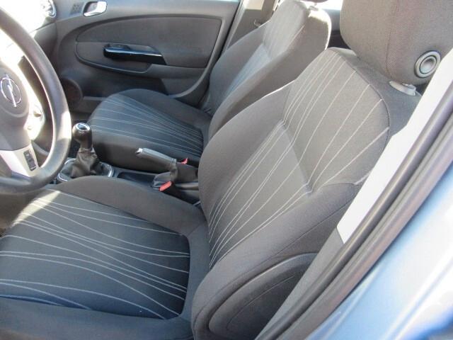 Opel Corsa 1.4 16V 5 porte Enjoy POCA STRADA NEOPATENTATI