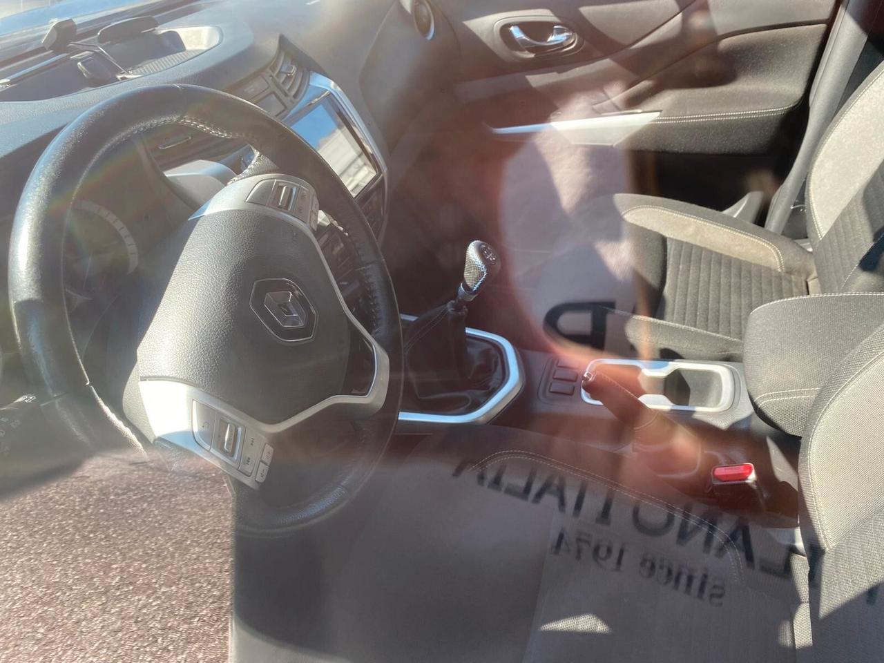 Renault Alaskan 2300 DCI TWIN TURBO EXECUTIV