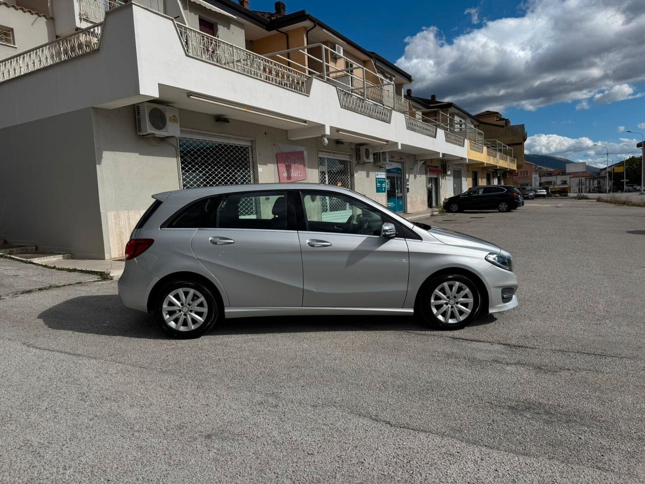 Mercedes-benz B 160 d Premium