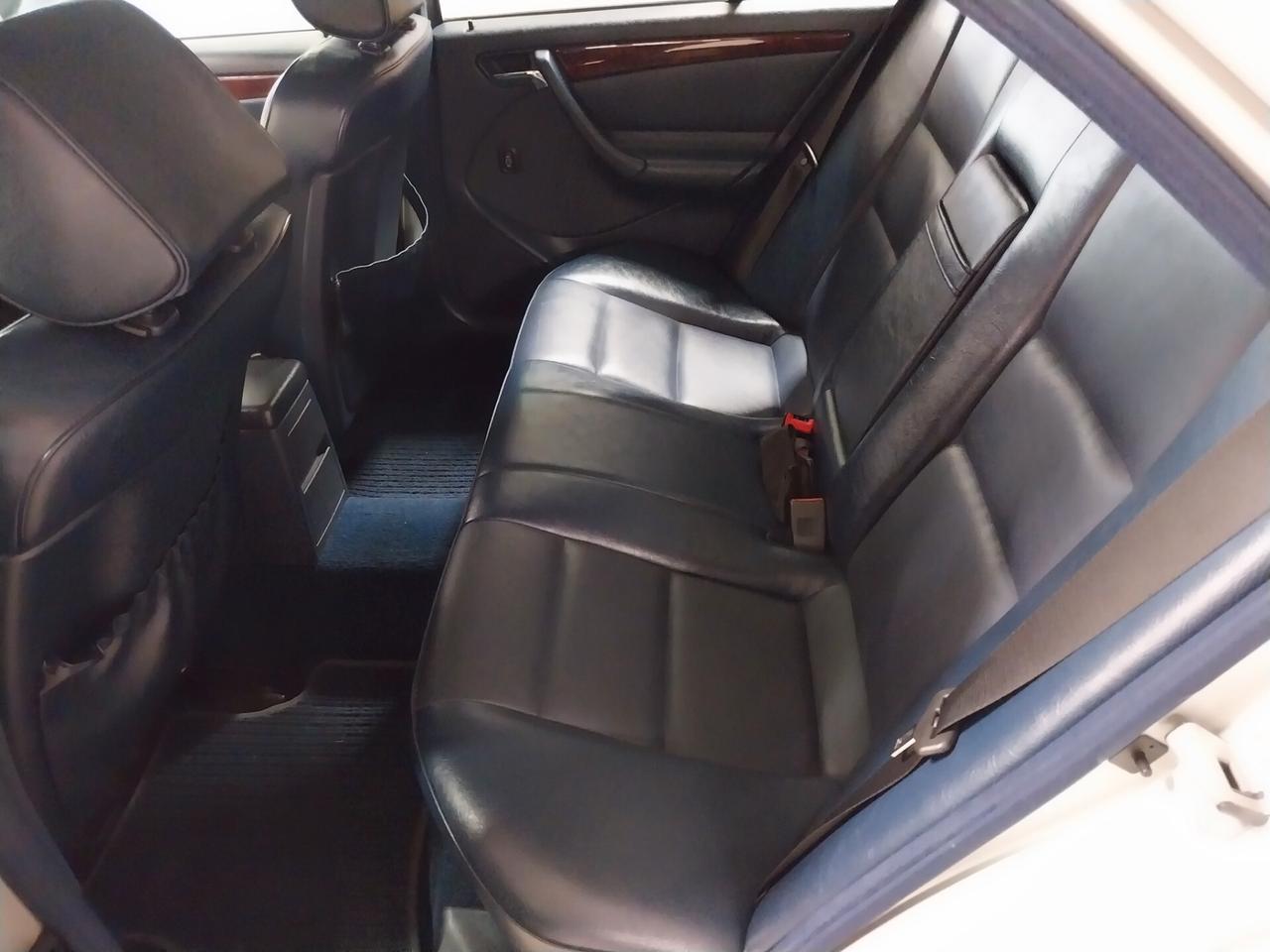 Mercedes-benz C 200 C 200 Kompressor cat Elegance