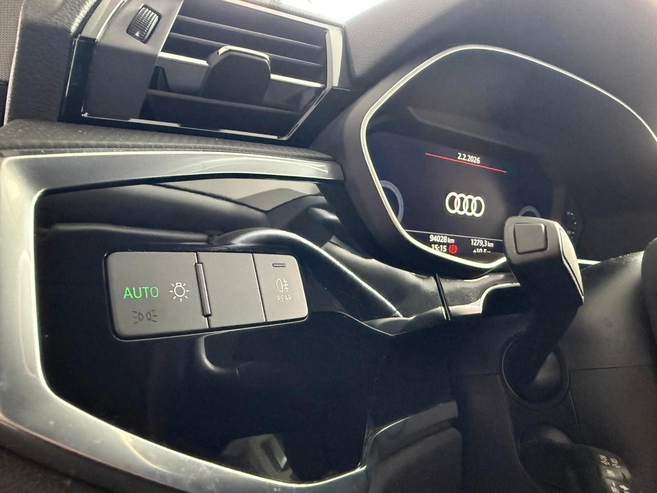 Audi Q3 35 TDI S tronic Business Advanced