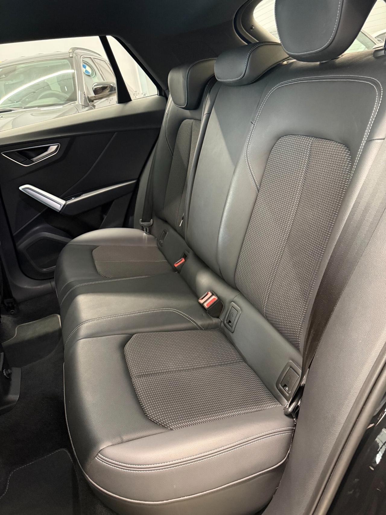 Audi Q2 35 TDI quattro S tronic line Edition