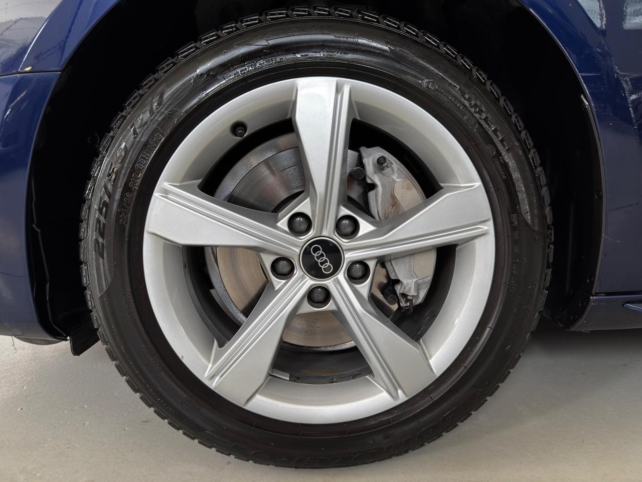 Audi A4 Avant 40 TDI quattro S tronic Business Advanced