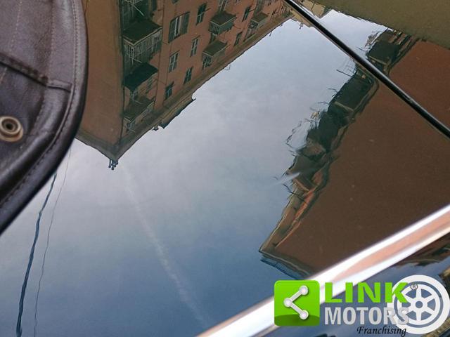 TRIUMPH TR6 Iniezione