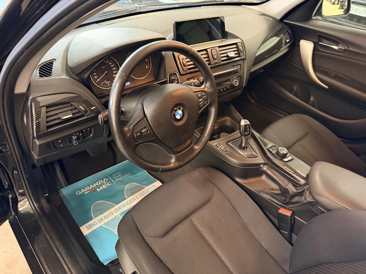 Bmw 120 120d 5p. Unique