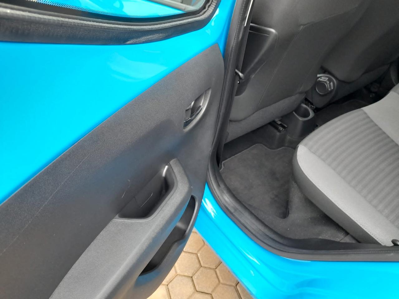 Toyota Aygo Connect 1.0 VVT-i 72 CV 5 porte x-play