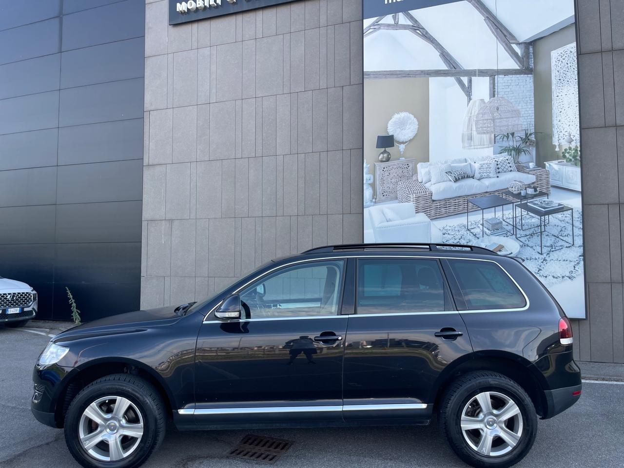 Volkswagen Touareg 2.5 R5 TDI DPF tiptronic Style