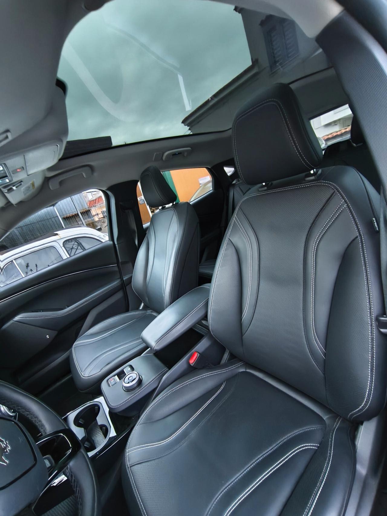 Ford Mustang Mach-E Standard Range 269 CV premium