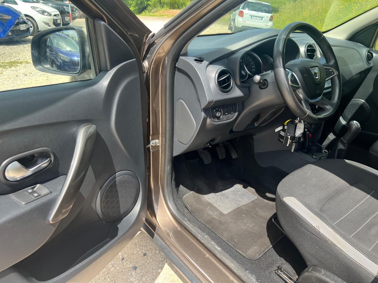 Dacia Sandero Stepway 0.9 GPL Comfort permute rate garanzia