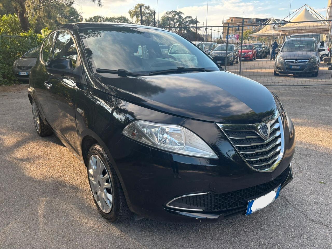 LANCIA YPSILON 1.2 GPL SILVER - 2014