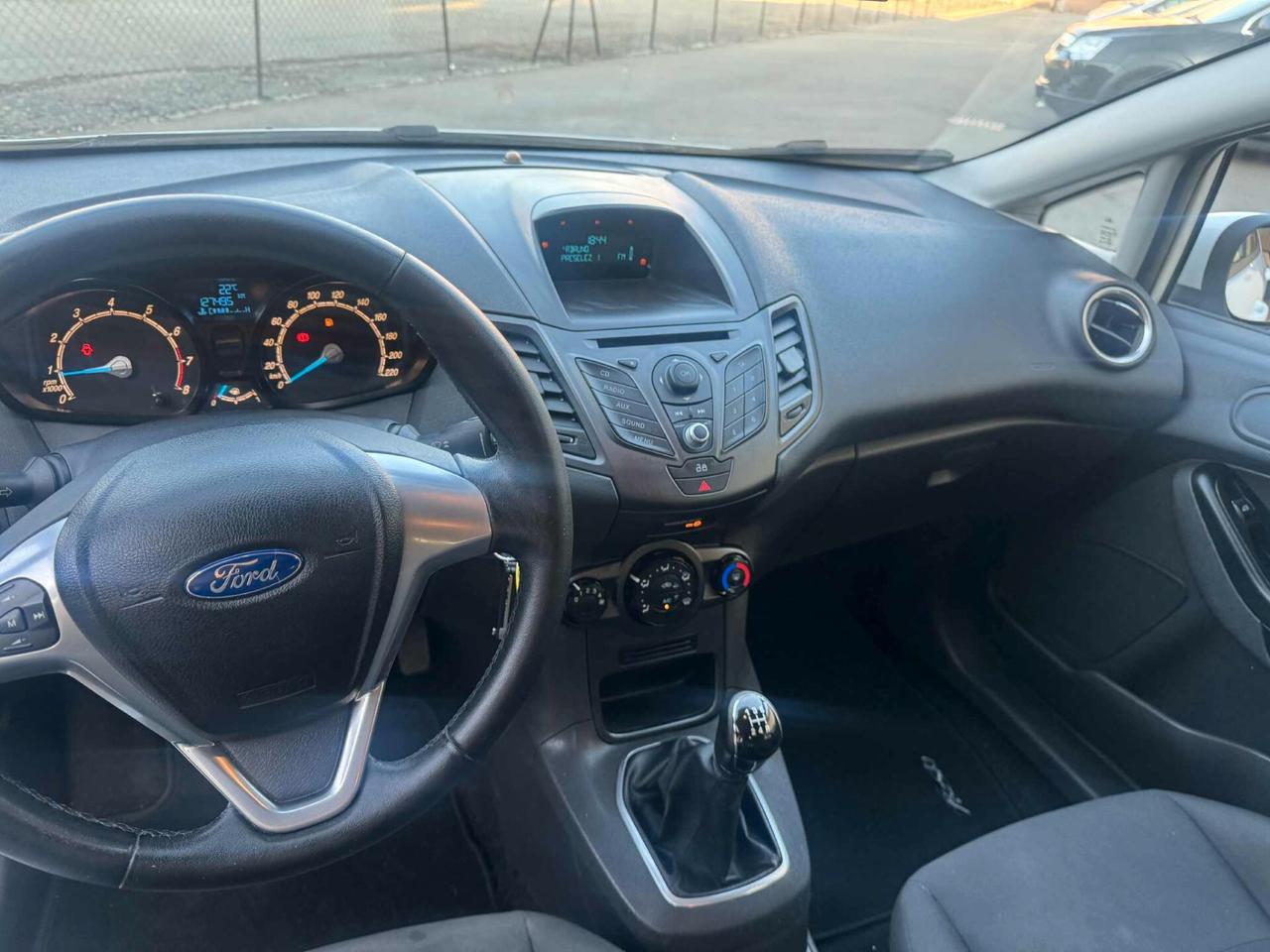 Ford Fiesta 1.2 60CV 5 porte Titanium
