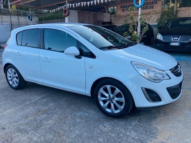 Opel Corsa 1.2 85CV 5 porte GPL-TECH Elective