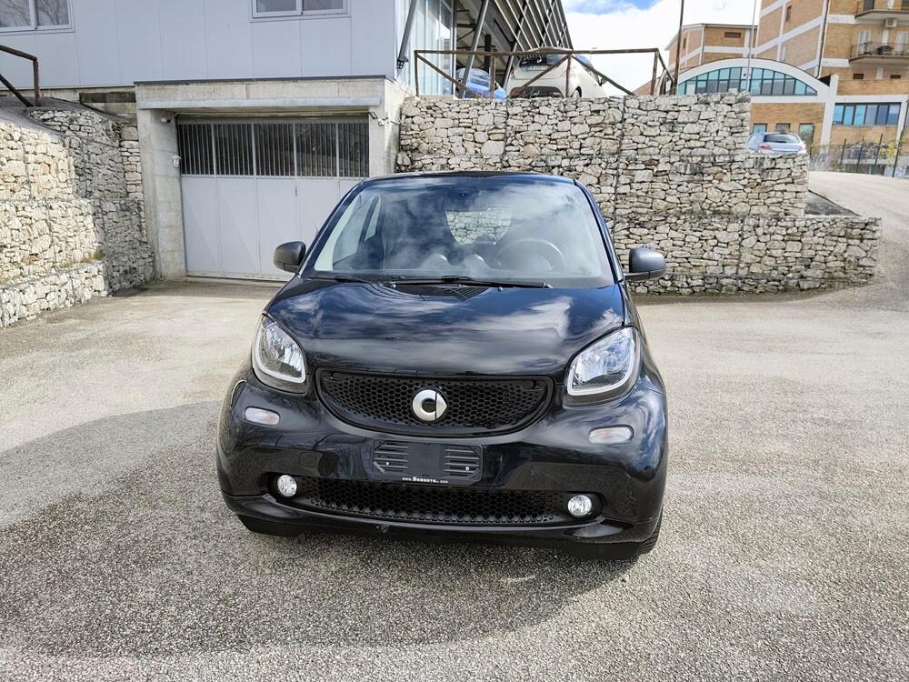 Smart ForTwo 90 0.9 Turbo twinamic Passion NAVI, LED, Sedili Riscalald.