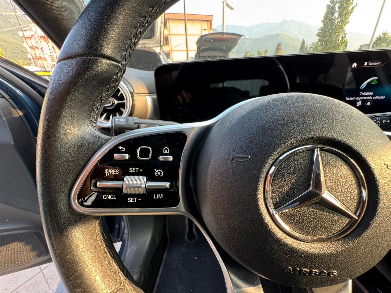 Mercedes-benz A 180 A 180 d Automatic Premium