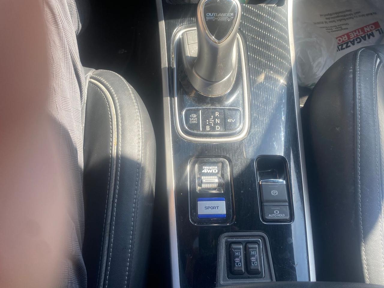 Mitsubishi Outlander 2.4 PHEV #50018