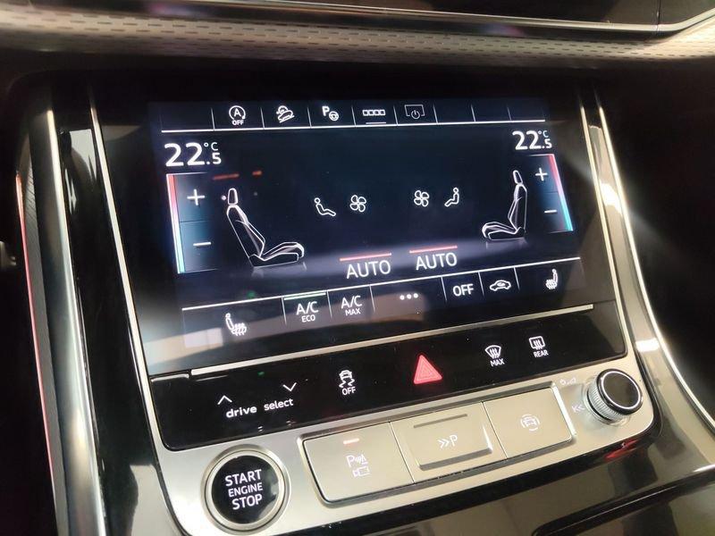 Audi Q8 Q8 3.0 tdi mhev S line edition quattro 286cv tiptronic