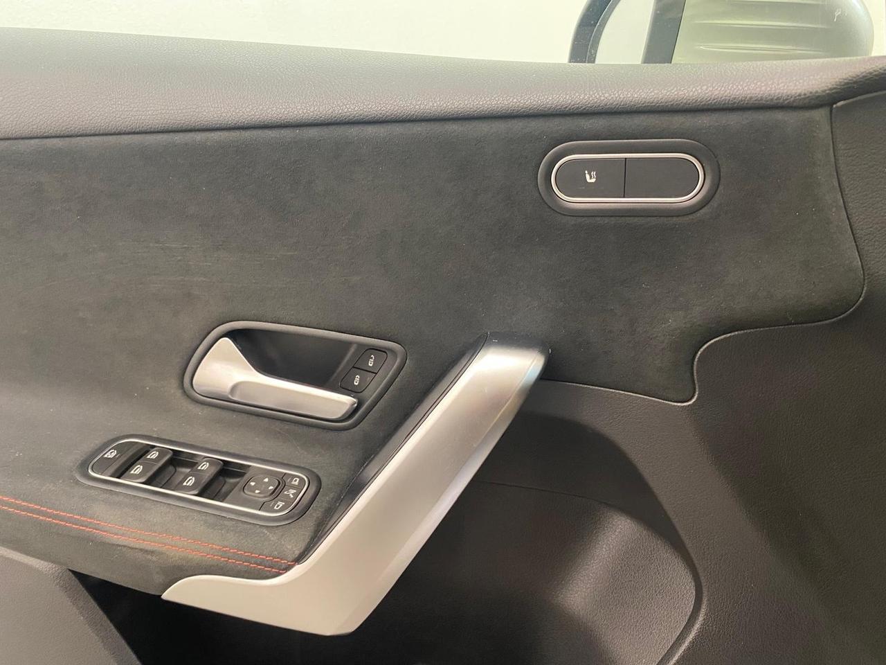 Mercedes-benz A 180 d Automatic Premium