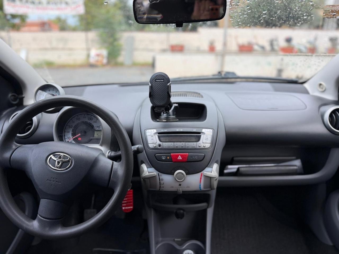 Toyota Aygo 1.0 12V VVT-i 5 porte Sol