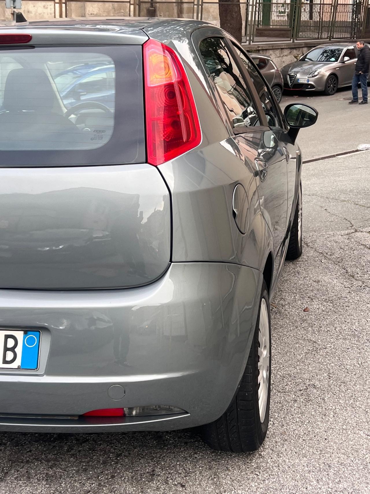 Fiat grande Punto 1.3 MJT 16V 5 porte con soli 70.000km