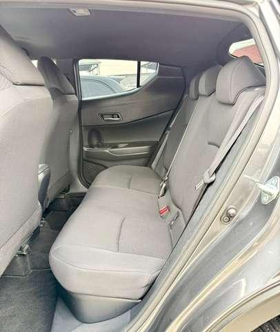 Toyota C-HR 1.8h Active 2wd e-cvt