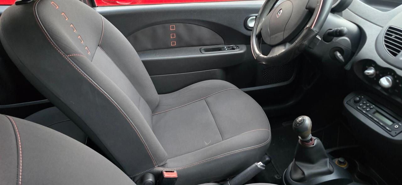 Renault Twingo 1.2 16V TCE Dynamique