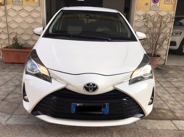 Toyota Yaris 1.4 D-4D 5 porte Lounge