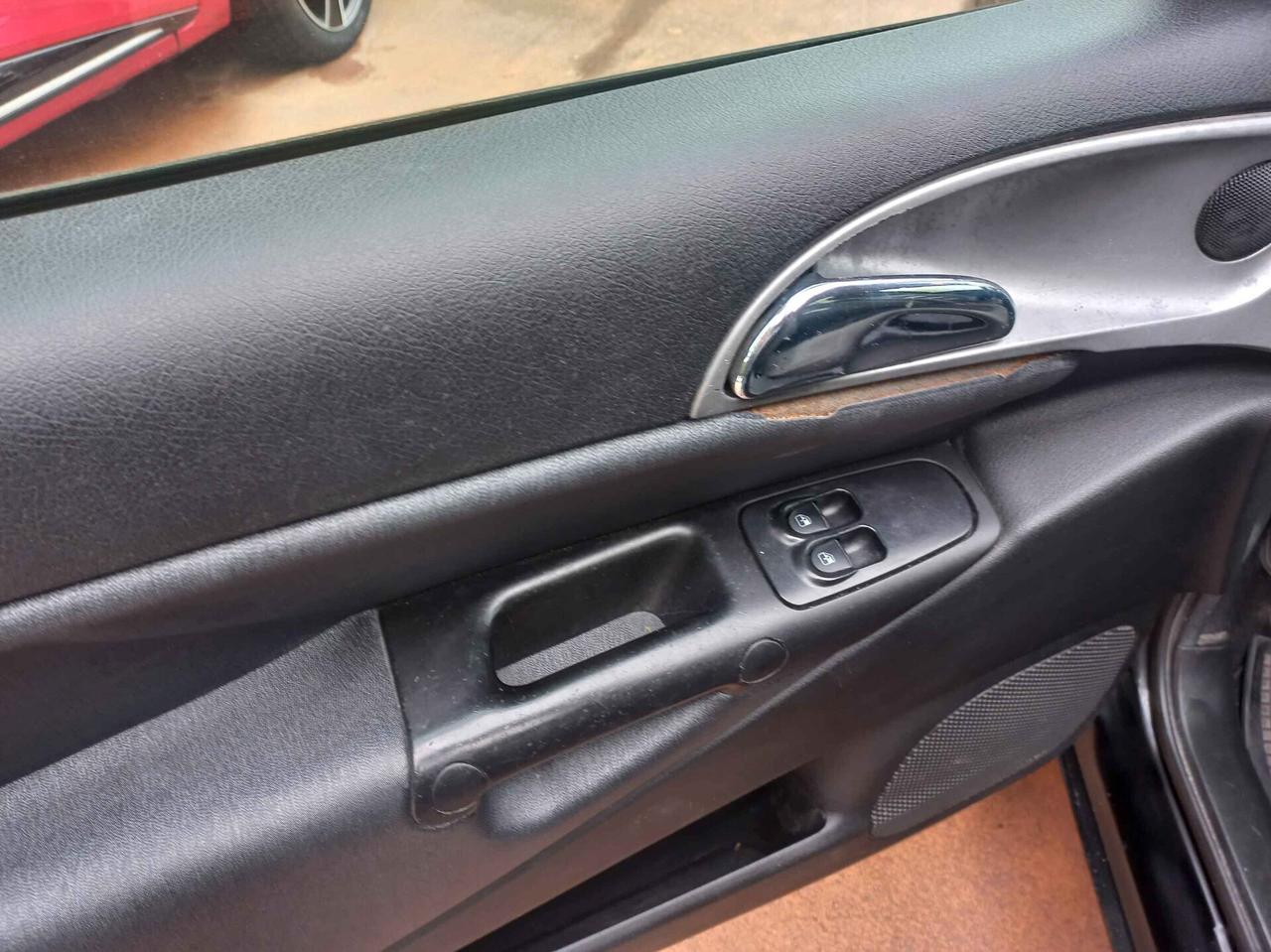 Lancia Ypsilon 1.2 Oro