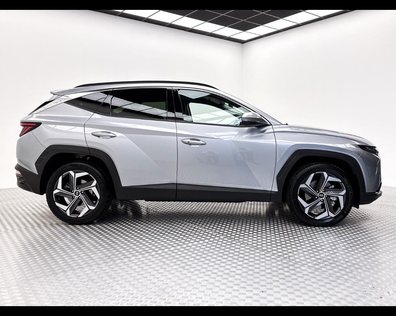 HYUNDAI TUCSON PE 1.6HEV AT 4WD EXELLENCE